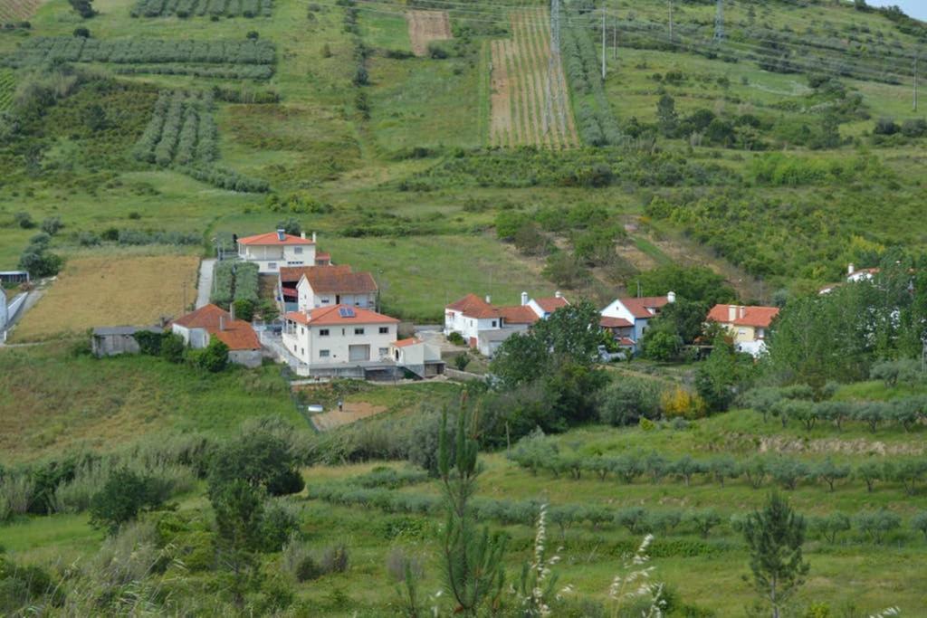 Casa 4 Estacoes Βίλα Batalha Εξωτερικό φωτογραφία